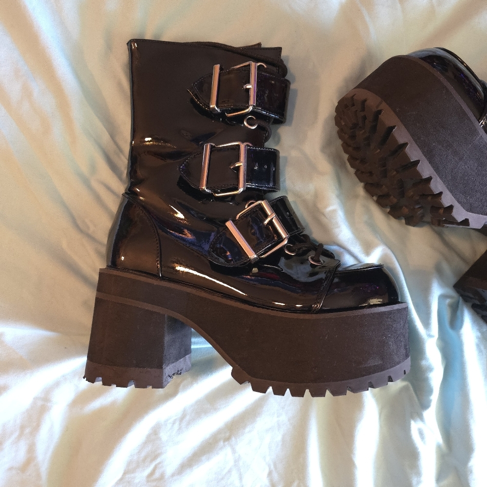 Demonia Black Platform Buckle Boots Womens 9 US - Picture 2 of 16